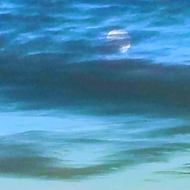 天气预报，带Ghostroku精美的照片