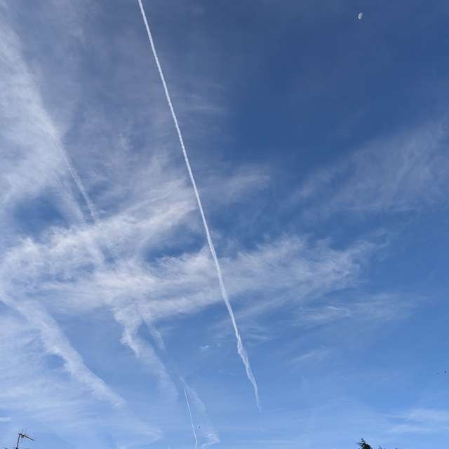 People. Weather forecasts with beautiful photos by Roytinez31 Photos in World