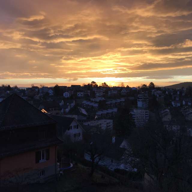 天气预报，带aida-khaldi精美的照片