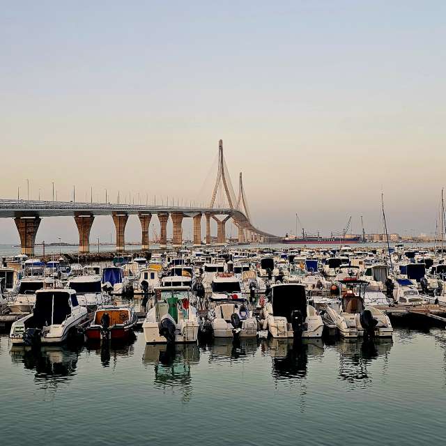 Weather forecasts with beautiful photos by Rosa