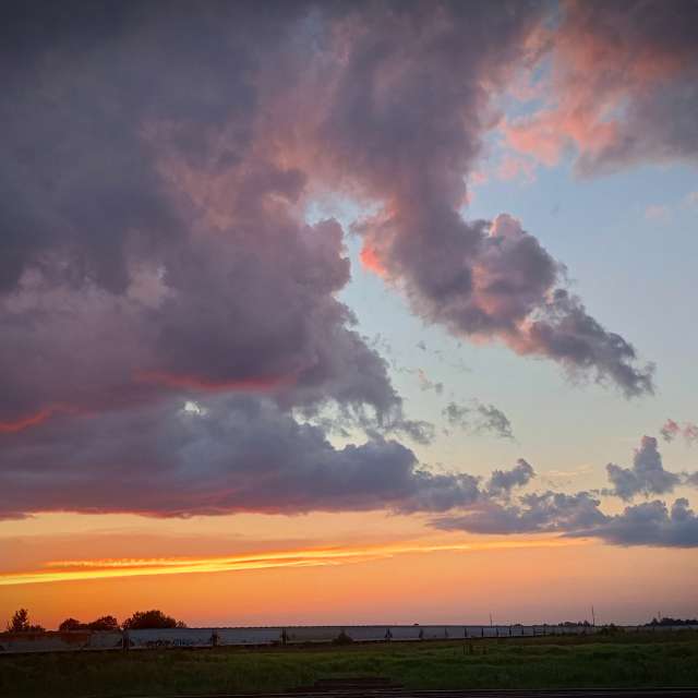 Almaの美しい写真による天気予報