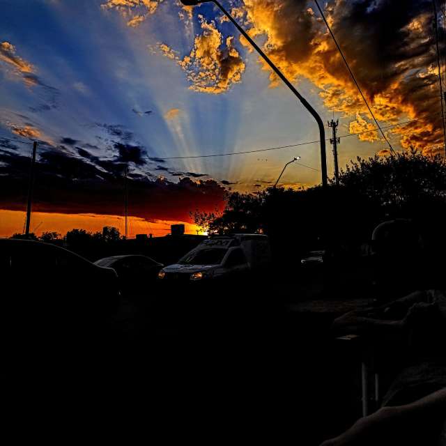 Standing. Weather forecasts with beautiful photos by alma_en_foto Photos in Santa Fe