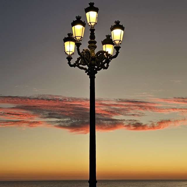 Weather forecasts with beautiful photos by Rosa