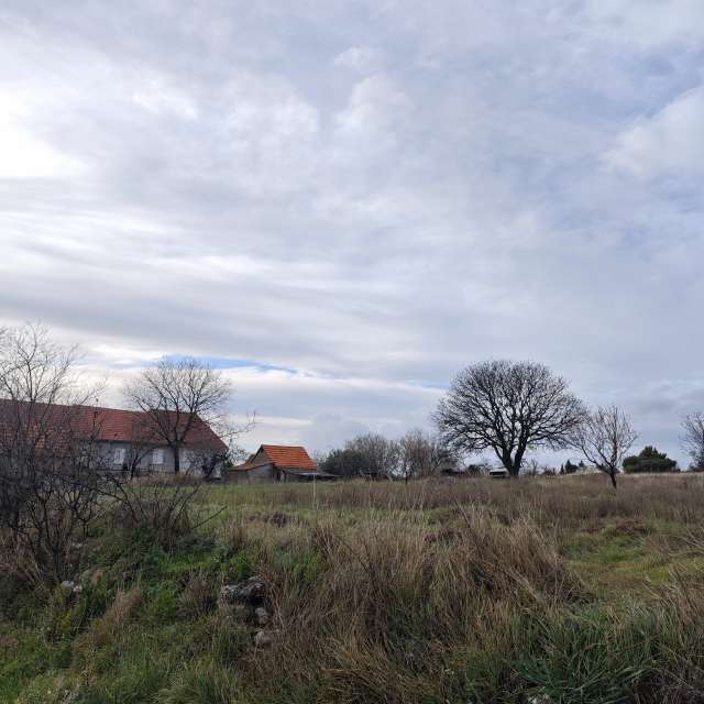 RoncevicRの美しい写真による天気予報