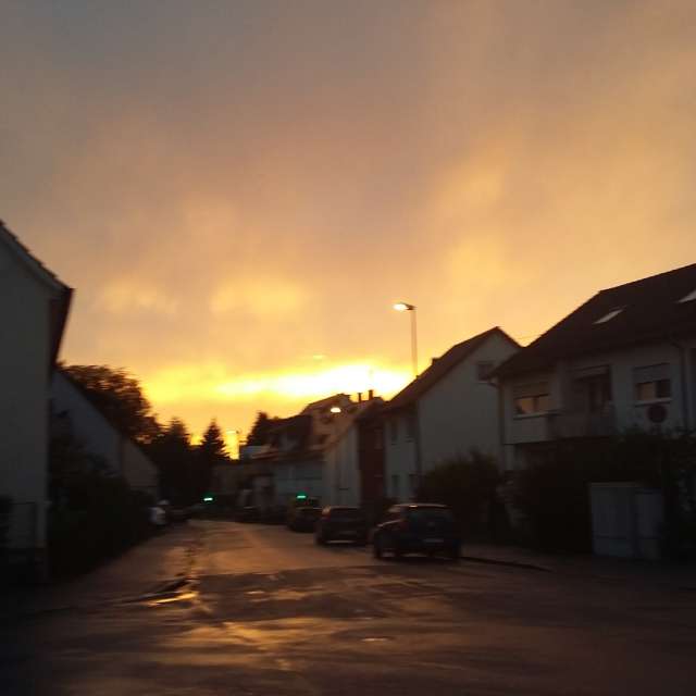 D-I-Eの美しい写真による天気予報