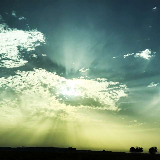 Weather forecasts with beautiful photos by phantran