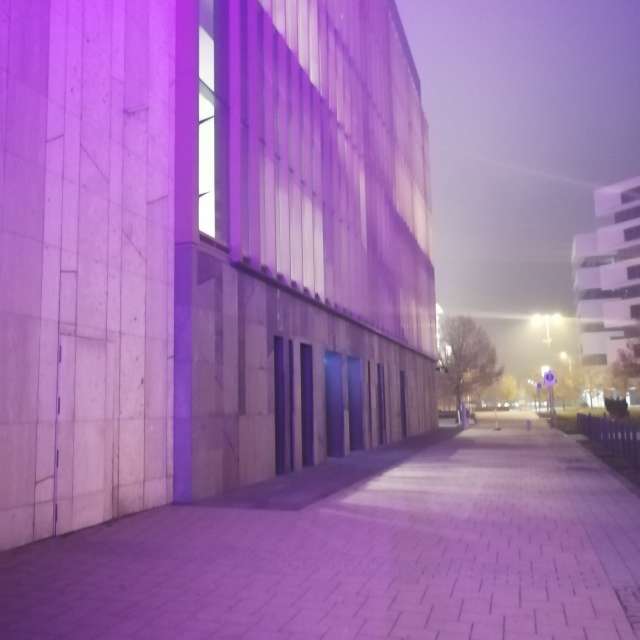 Zimmer. Wettervorhersagen mit schönen Fotos von AttilaSzilvássy Fotos Budapest