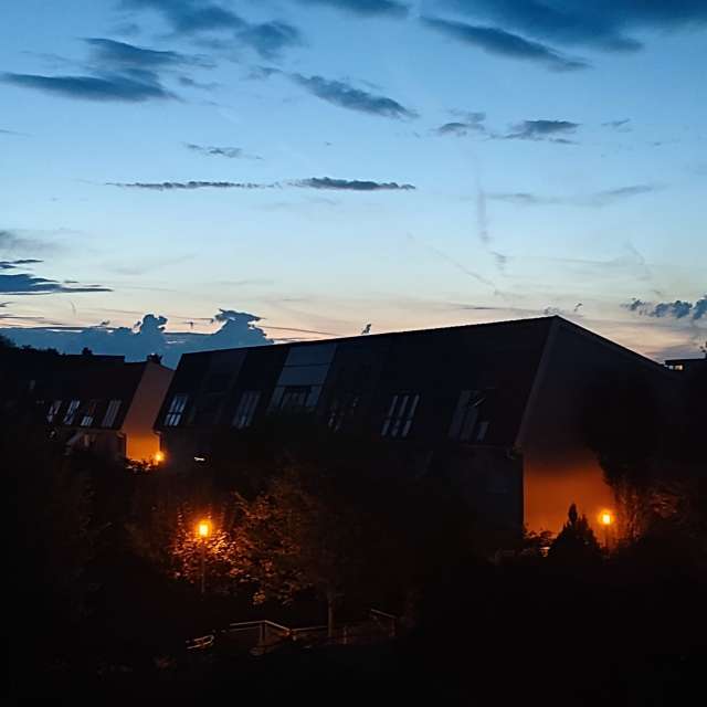 Truck. Weather forecasts with beautiful photos by Tercis Photos in Ettlingen