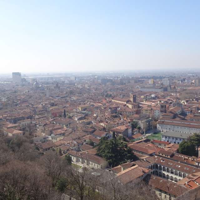 Weather forecasts with beautiful photos by Rikar Gartzia