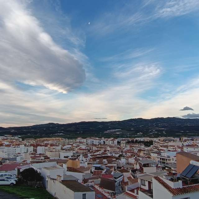 Прогнозы погоды с чудесными фотографиями, сделанными Antonio Javier Guerra Lucena