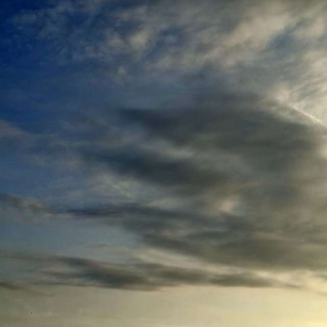 Sun. Weather forecasts with beautiful photos by Wen-ya Huang Photos in Kaohsiung City