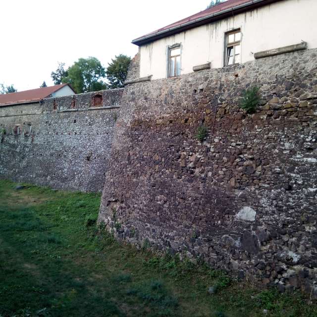 Fotos Casa. Previsões do tempo com lindas fotos de ehdd em Uzhgorod