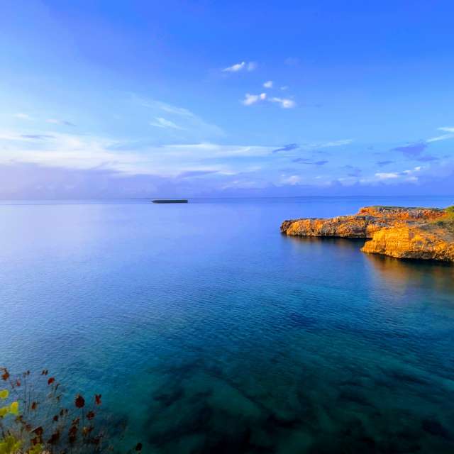 Body. Weather forecasts with beautiful photos by waterweasel Photos in Aruba