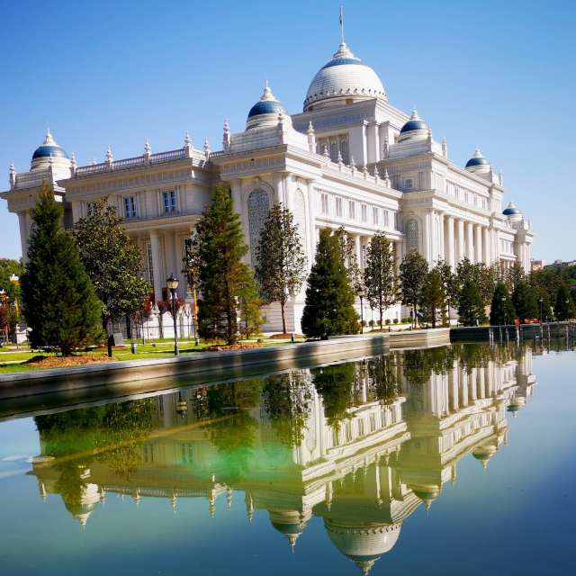 Weather forecasts with beautiful photos by Vcsaba22