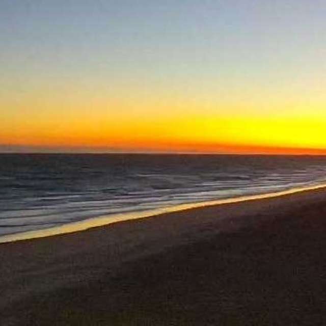 Weather forecasts with beautiful photos by Awcat