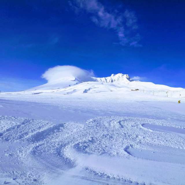 Photos Debout. Prévisions météo avec de superbes photos de Катя Пулинец de Kayseri