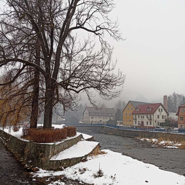 Gruppe. Wettervorhersagen mit schönen Fotos von Kripo Fotos Ladek Zdroj