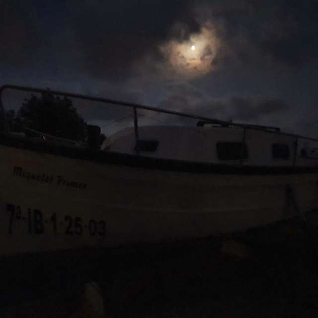 Weather forecasts with beautiful photos by Raton