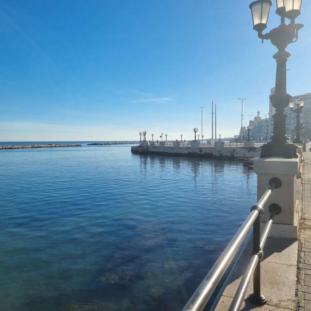 Weather forecasts with beautiful photos by Vcsaba22