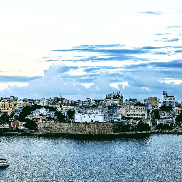 Weather forecasts with beautiful photos by boilerdude