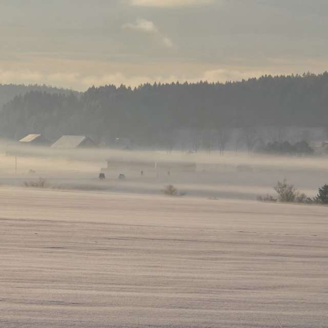 Weather forecasts with beautiful photos by Pietro Cici