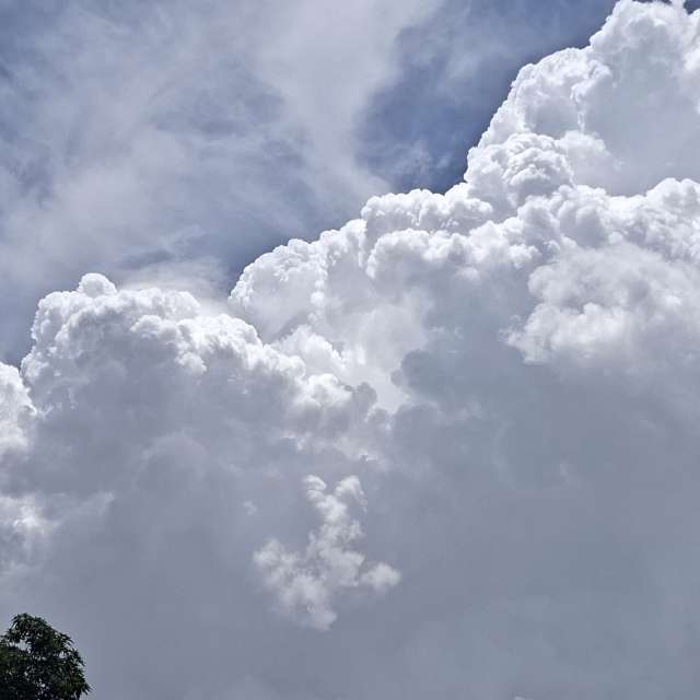 Fotos sobre el clima en . Pronósticos del tiempo con hermosas fotos de Yvonne Huang