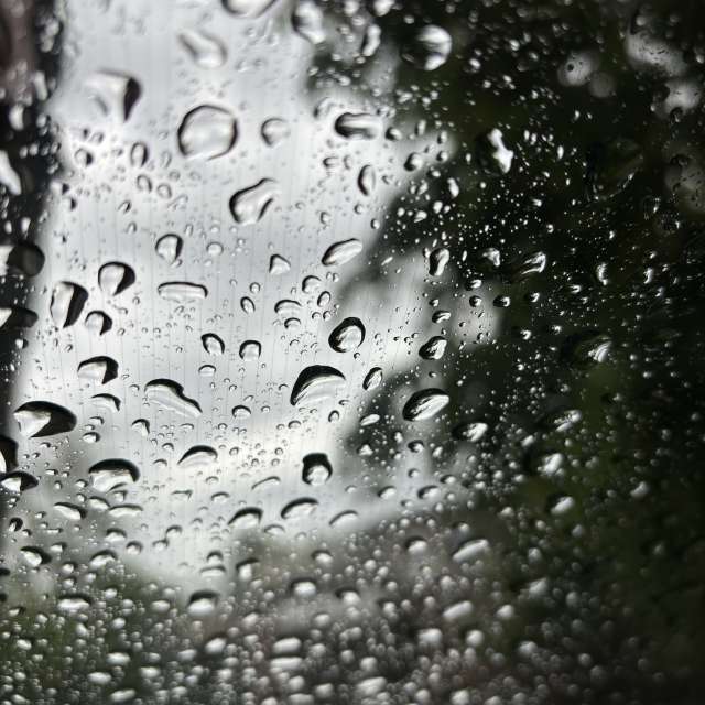 Weather forecasts with beautiful photos by SkyInn