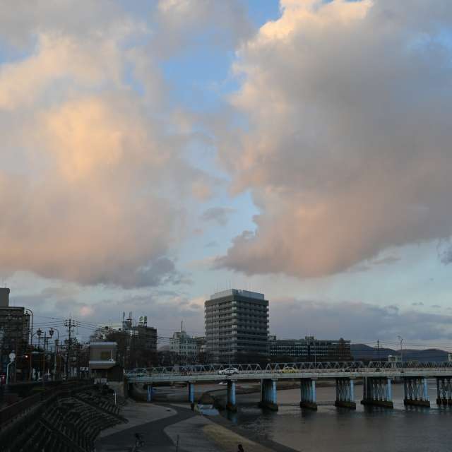 Fotos Motor. Previsões do tempo com lindas fotos de あさのジジ em Okayama