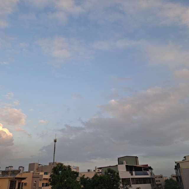 Weather Photos in . Weather forecasts with beautiful photos by Wen-ya Huang