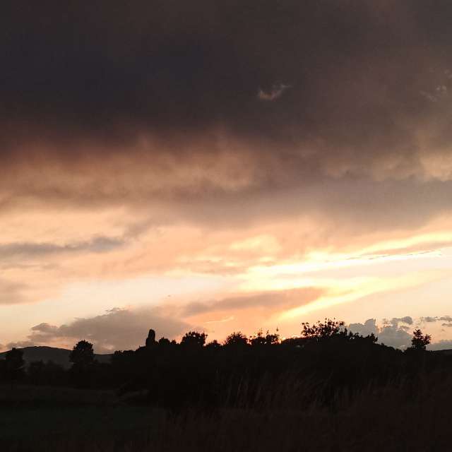 Weather forecasts with beautiful photos by Kripo