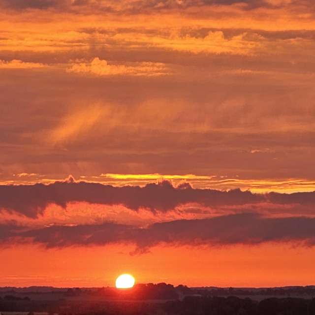 Fotos Trilho. Previsões do tempo com lindas fotos de Thinner1000 em Schwerin